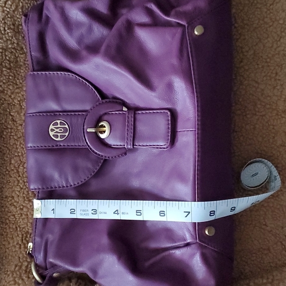 Handbag 🥳 - Picture 12 of 15
